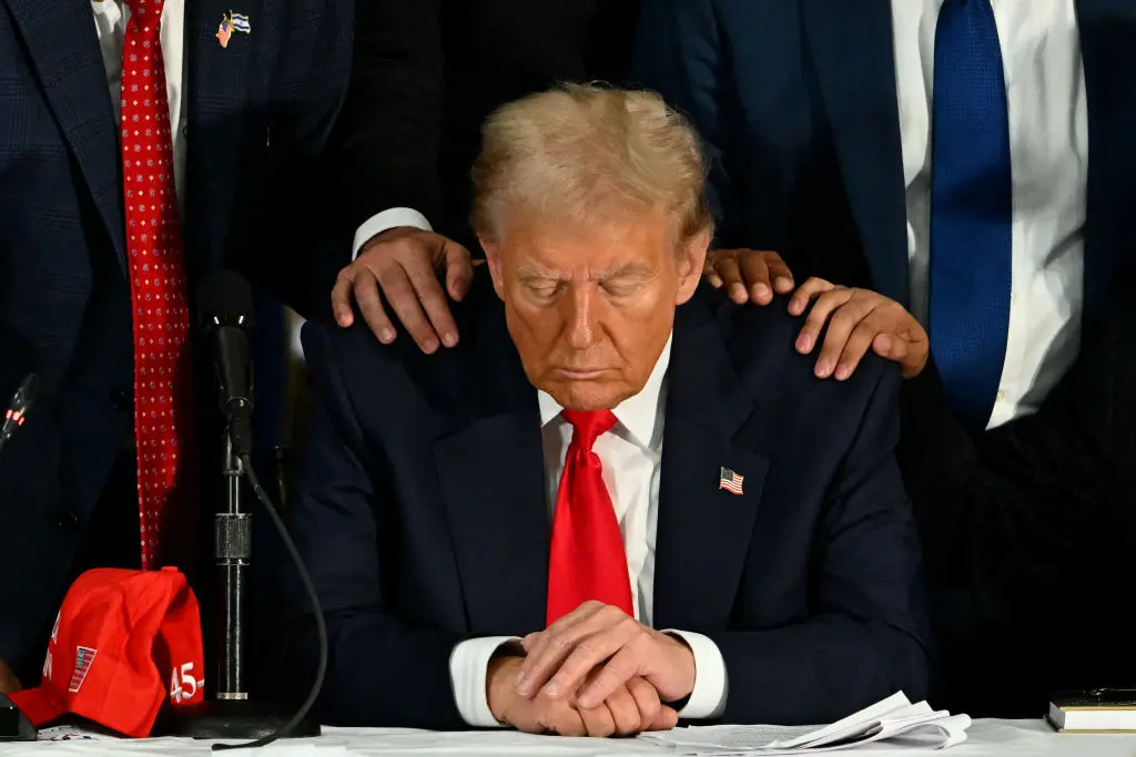 Episcopi catolici se scuză după întâlnirea cu Trump